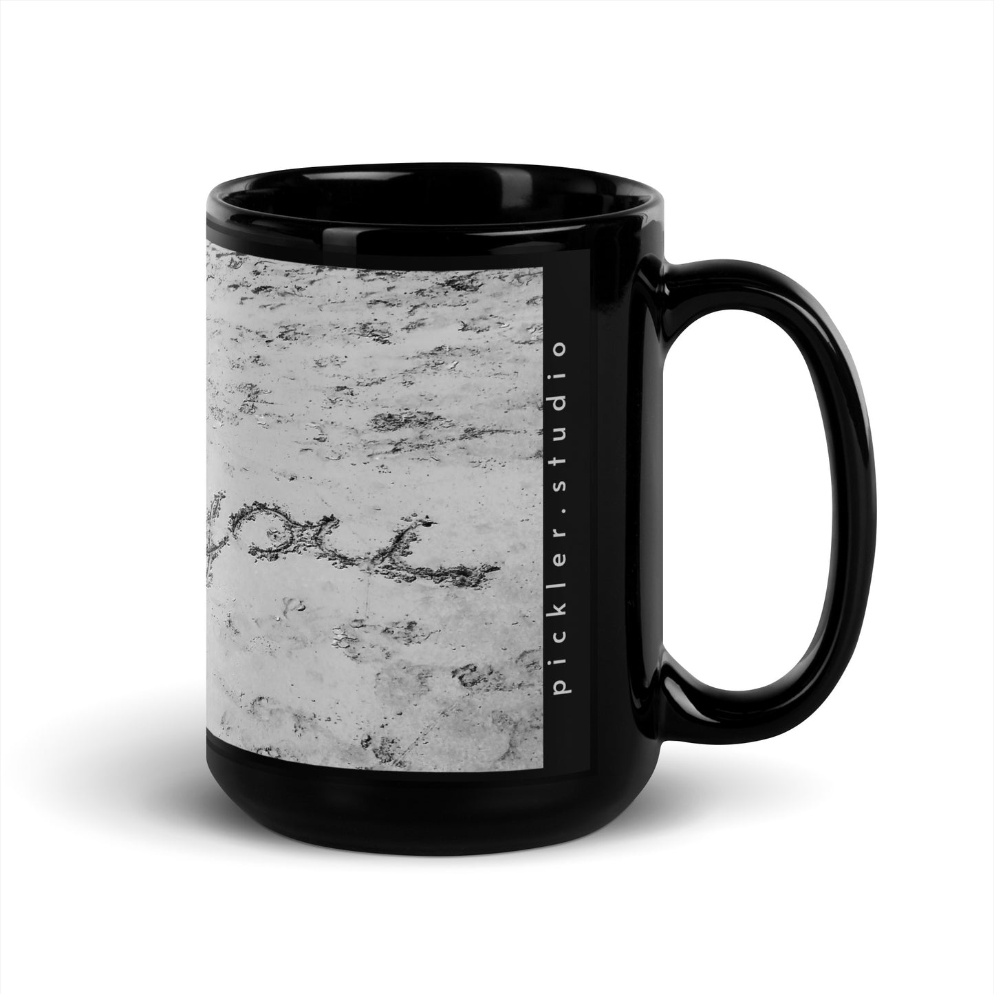i love you {a black glossy mug}